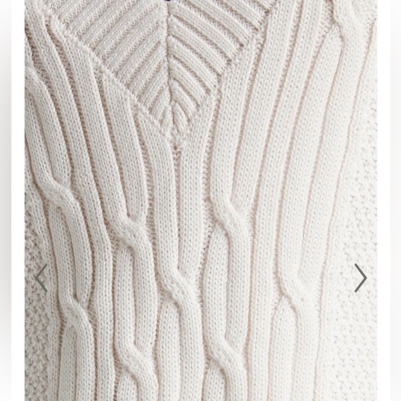 SHOWPO:
CADHA VEST - KNIT VEST IN CREAM - Picture 4 of 5